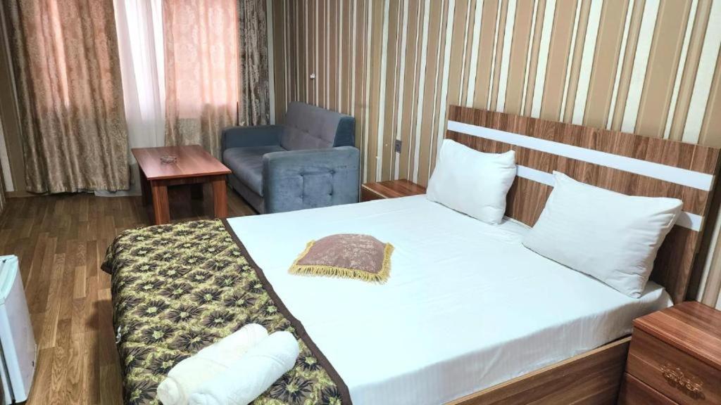 Global Express Hotel Baky Esterno foto
